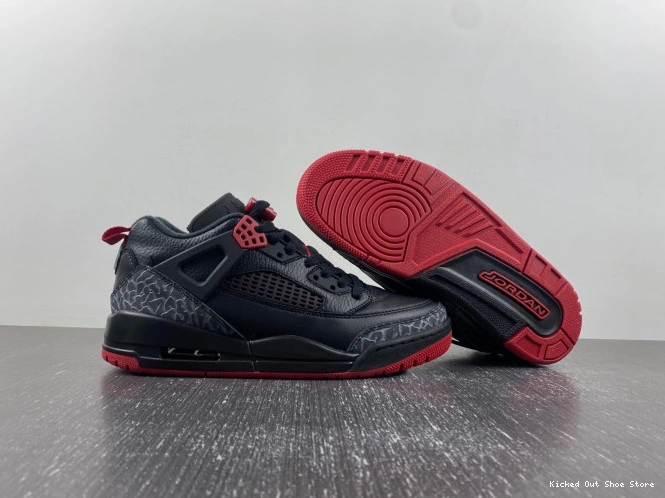 Kicked Out Shoe Store Bred FQ1579-006 Spizike Jordan Low 0801